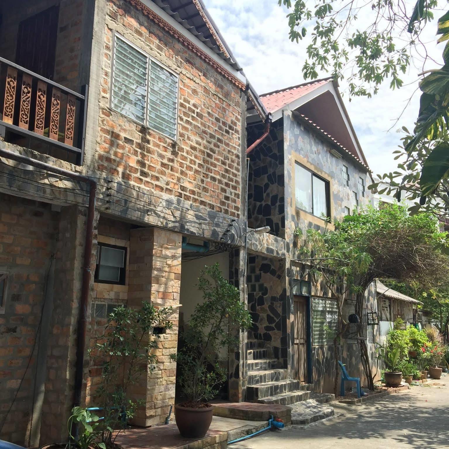 Baan Thai Homestay By Bgb Villas Kata-stranden Eksteriør bilde