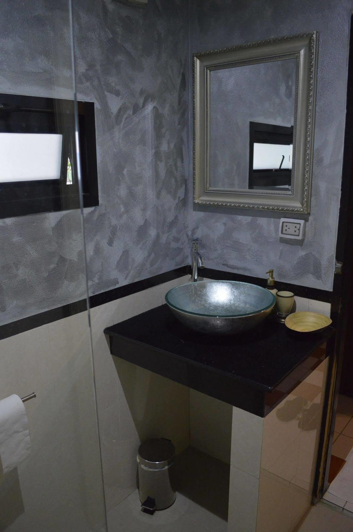 Baan Thai Homestay By Bgb Villas Kata-stranden Eksteriør bilde