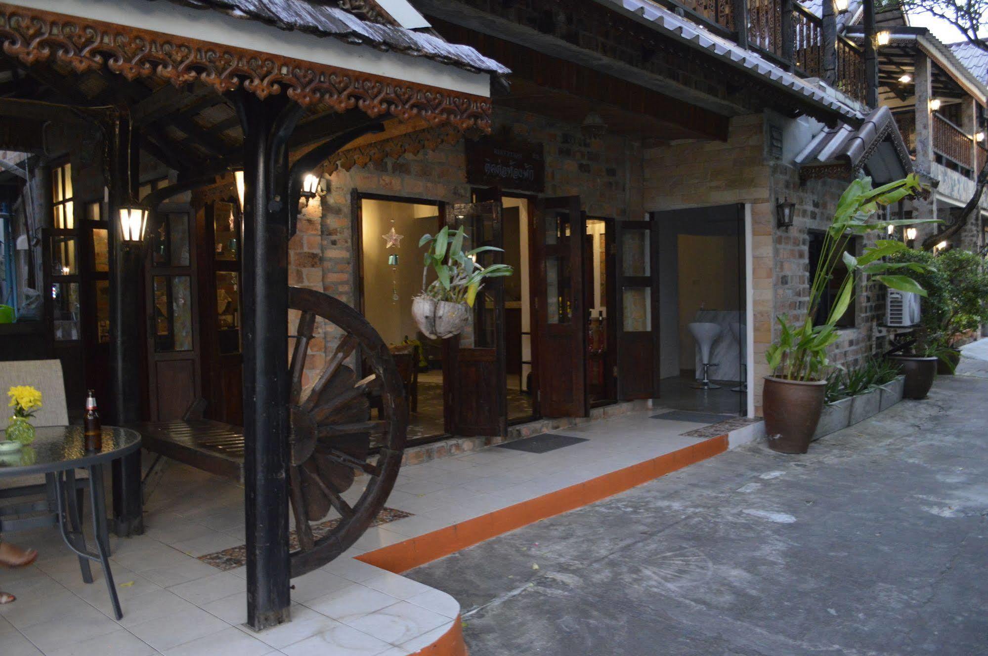 Baan Thai Homestay By Bgb Villas Kata-stranden Eksteriør bilde