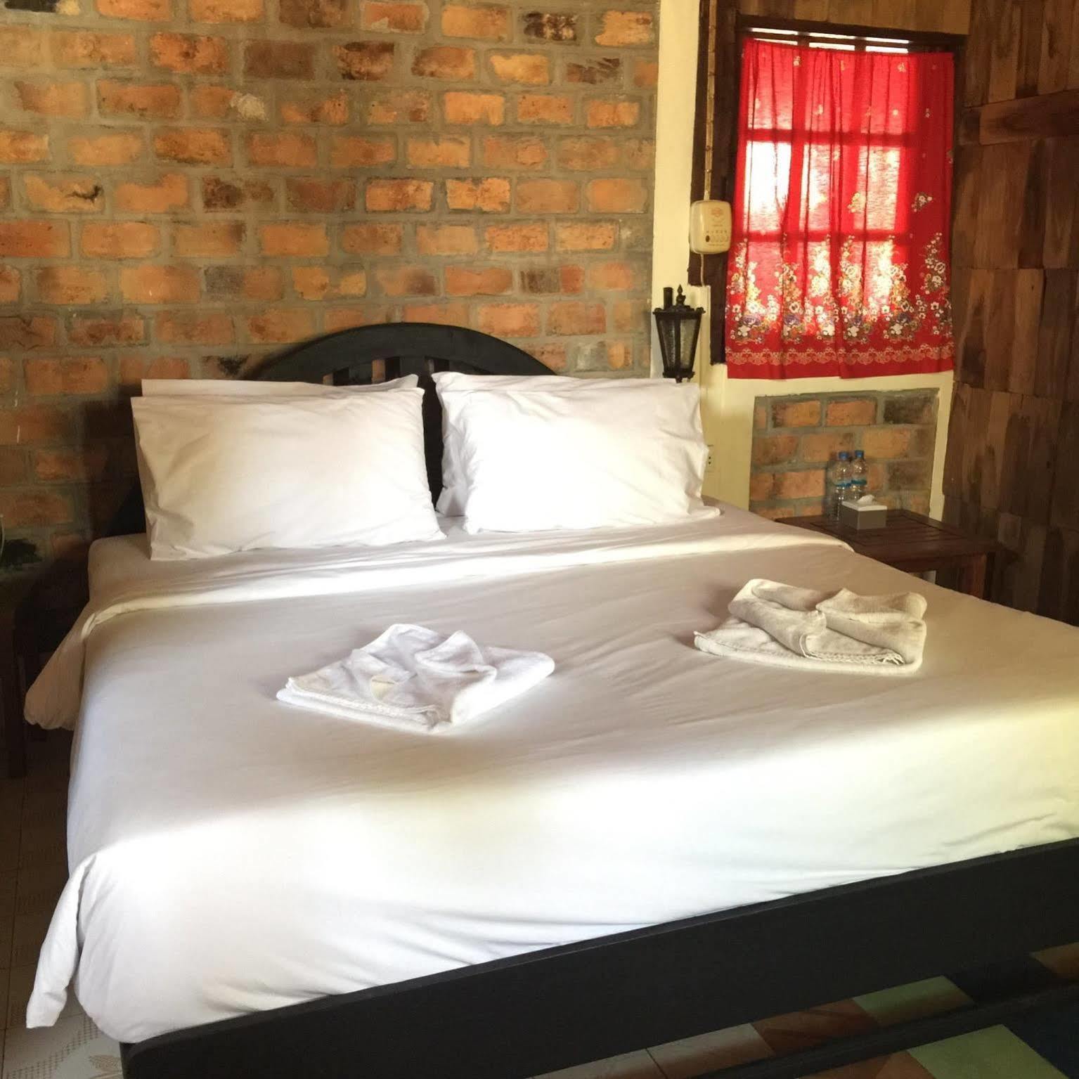 Baan Thai Homestay By Bgb Villas Kata-stranden Eksteriør bilde